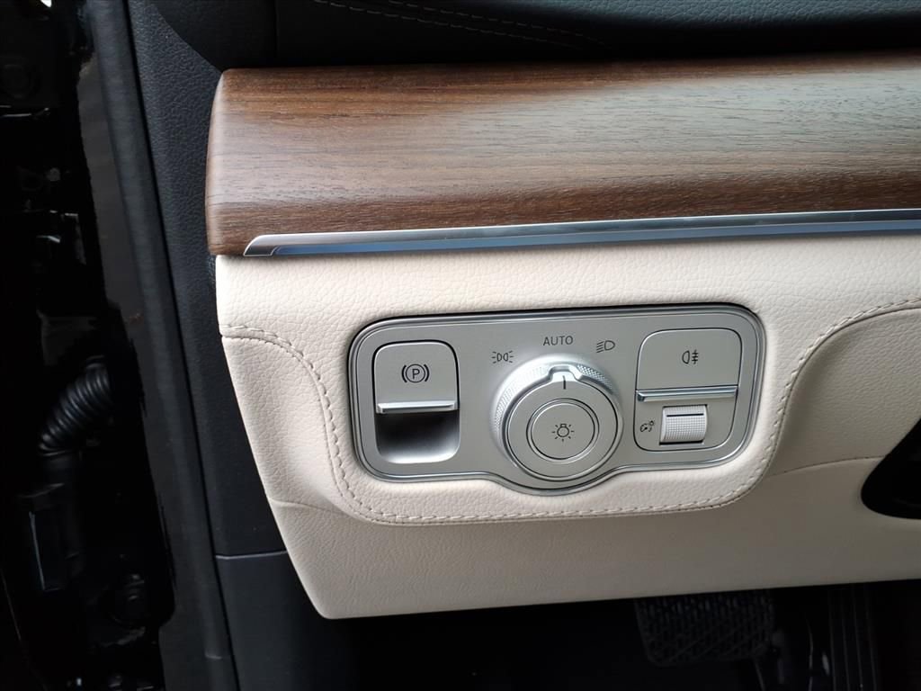 New 2026 Mercedes-Benz GLE 350 4MATIC image 17