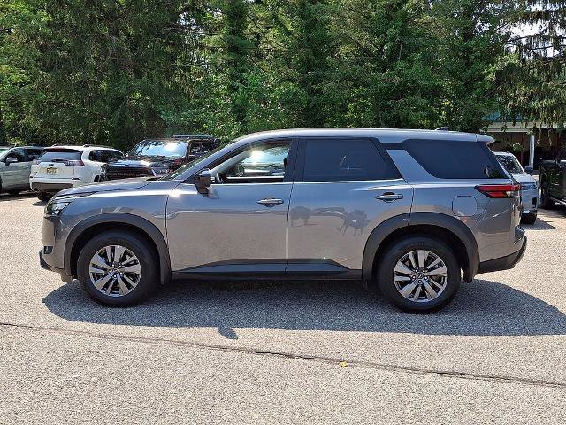 Certified 2025 Nissan Pathfinder S AWD/4WD image 5