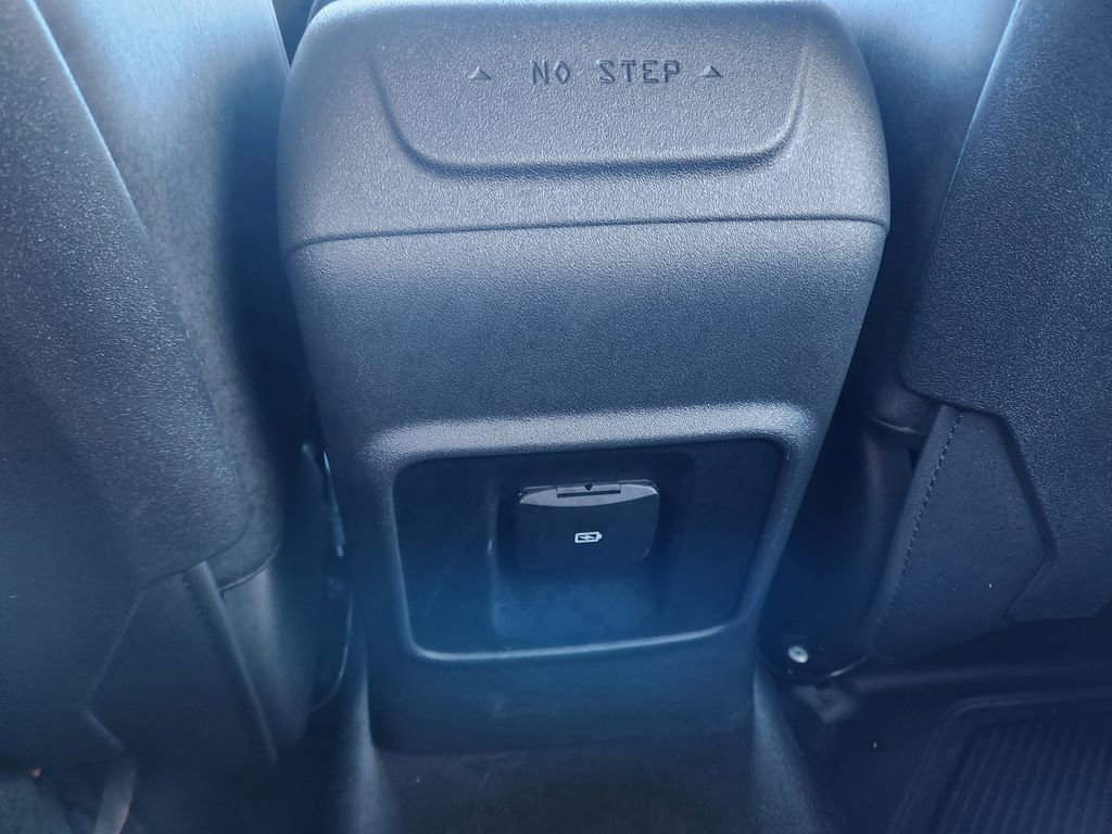 Used 2024 Ford Bronco Big Bend w/ Sasquatch Package image 37