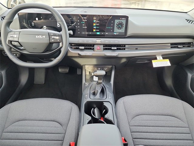 New 2025 Kia K4 EX image 18