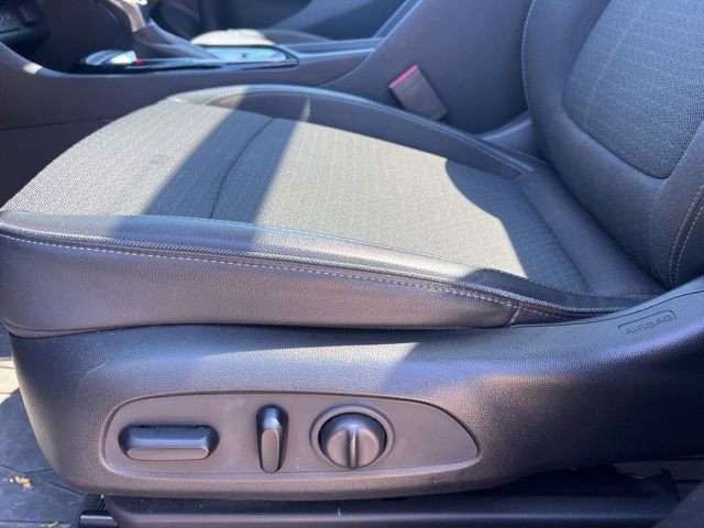 Used 2021 Buick Encore GX Select w/ Experience Buick Package FWD image 20