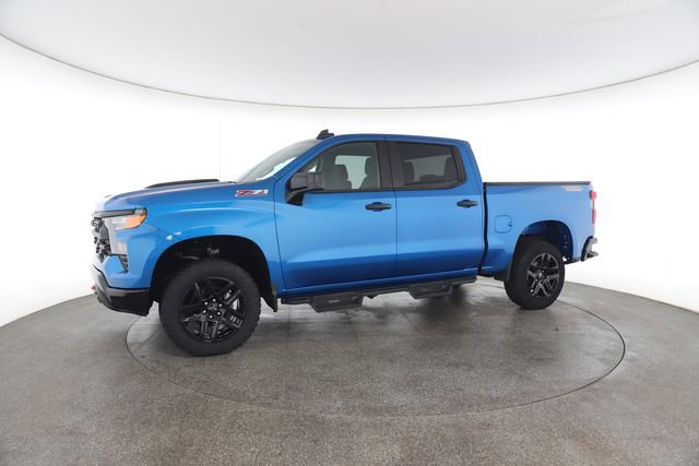 Used 2022 Chevrolet Silverado 1500 Custom Trail Boss w/ LPO, Dark Essentials Package image 4