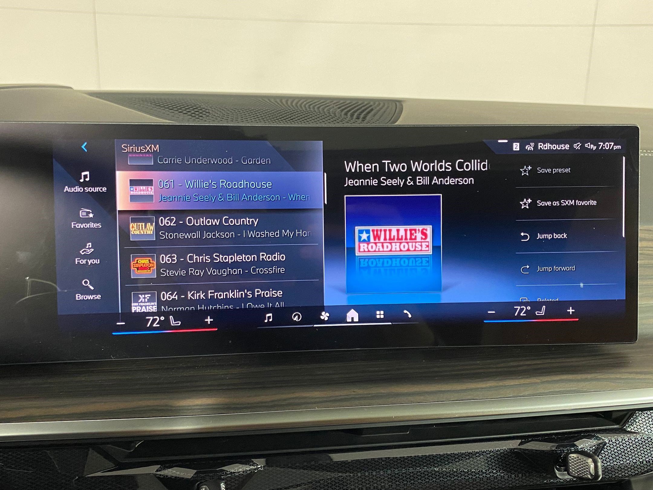 New 2026 BMW X5 sDrive40i w/ Premium Package image 26