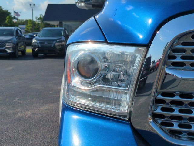 Used 2018 RAM 1500 Laramie w/ Convenience Group RWD image 11