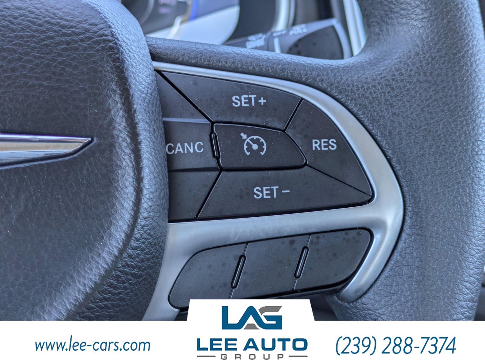 Used 2016 Chrysler 200 Limited image 19