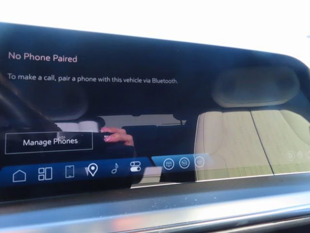 Used 2024 Cadillac Lyriq Sport image 27