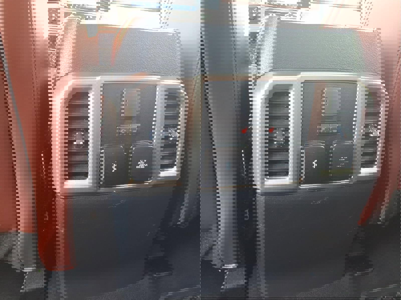 Used 2022 Ford F350 Platinum image 26