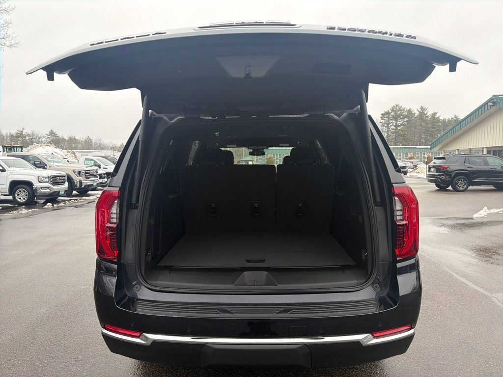 New 2026 GMC Yukon XL Elevation image 22