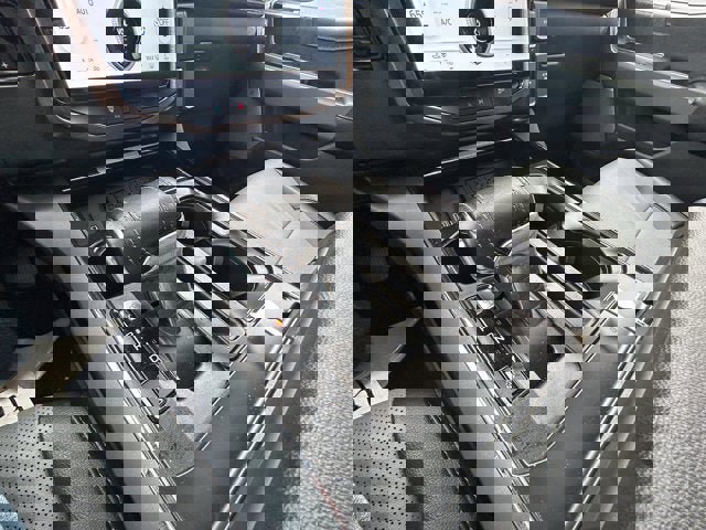 Used 2023 Ford F150 Lightning Lariat w/ Equipment Group 511A High image 19