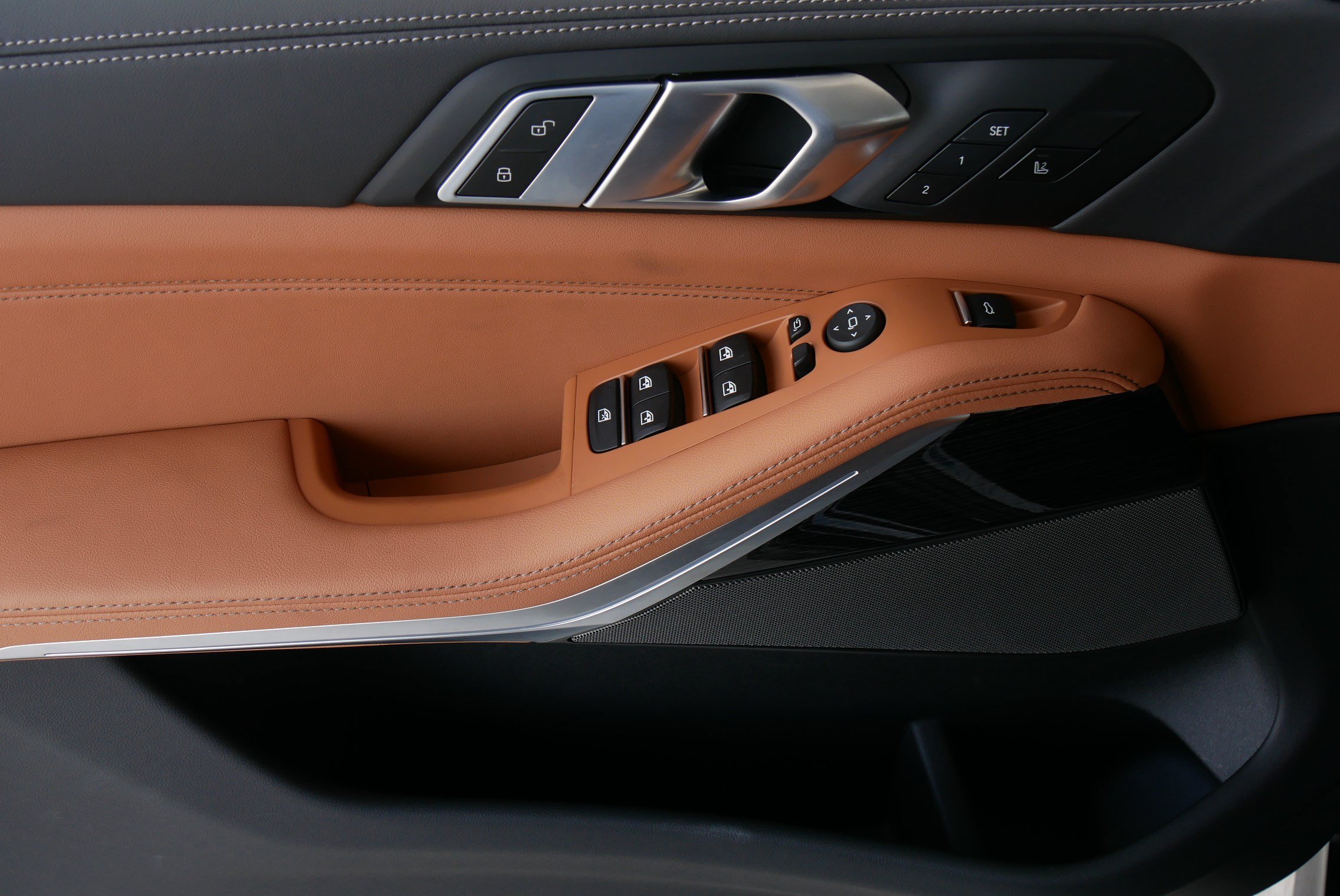 Certified 2026 BMW X5 M60i AWD/4WD image 29