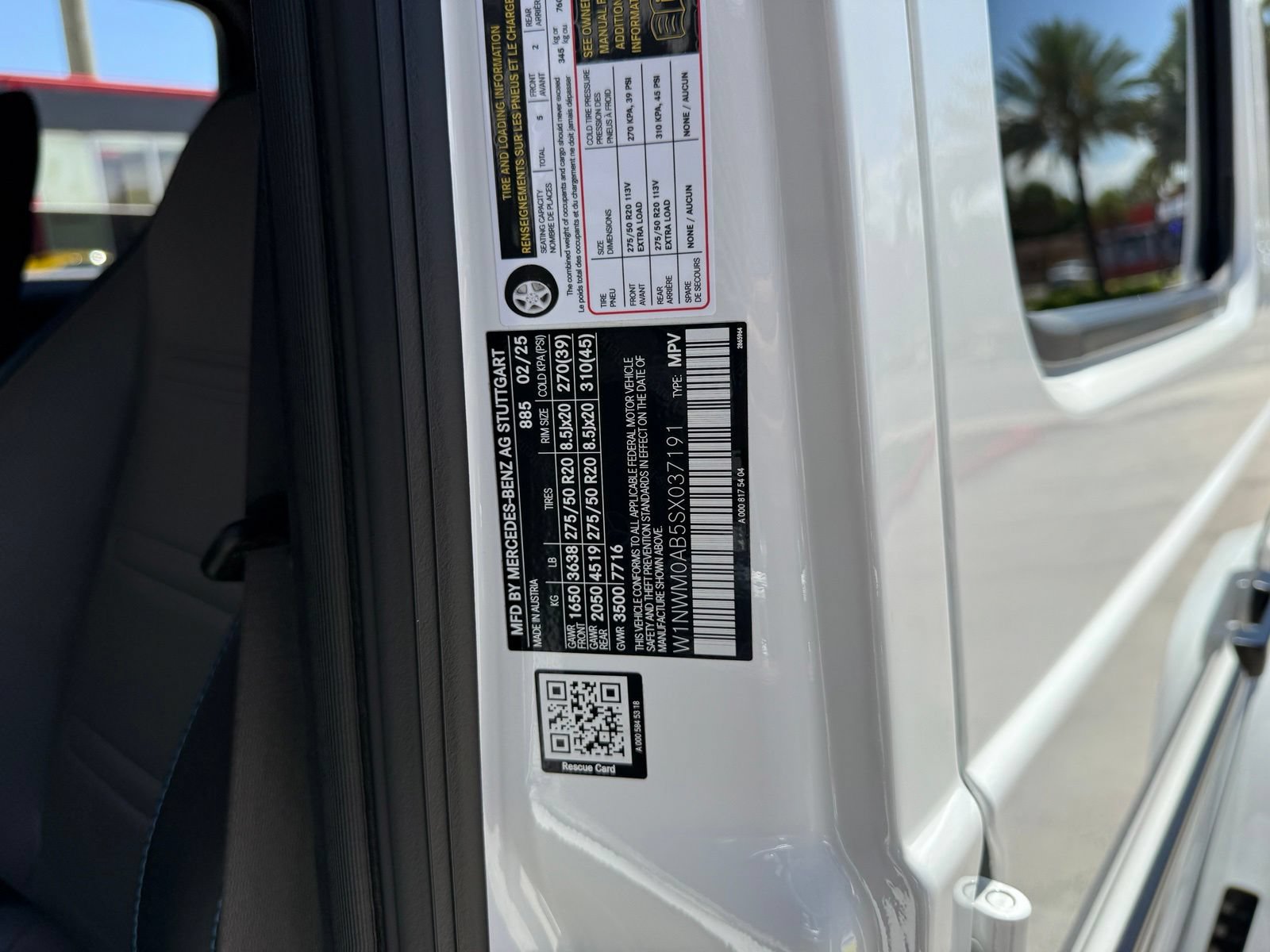 Used 2025 Mercedes-Benz G 580 w/ EQ Technology image 50