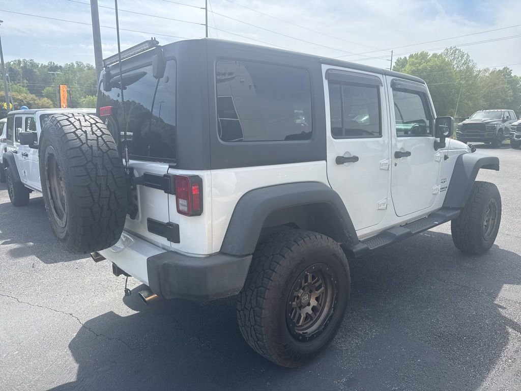 Used 2016 Jeep Wrangler Unlimited Sahara w/ Connectivity Group image 2