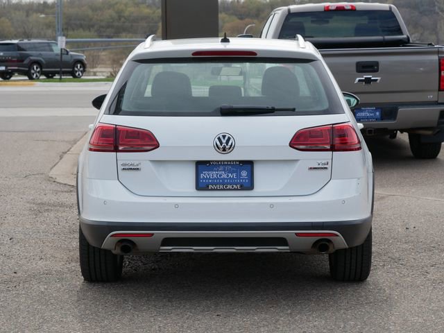 Used 2017 Volkswagen Golf Alltrack SEL image 6