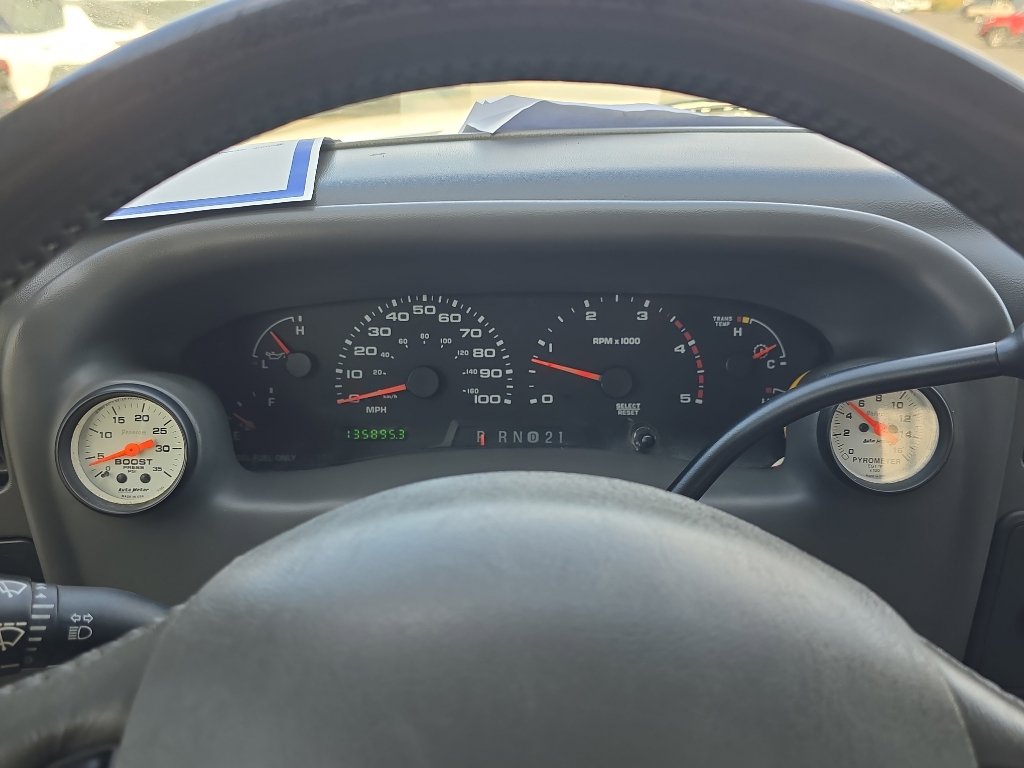 Used 2003 Ford F350 Lariat image 25