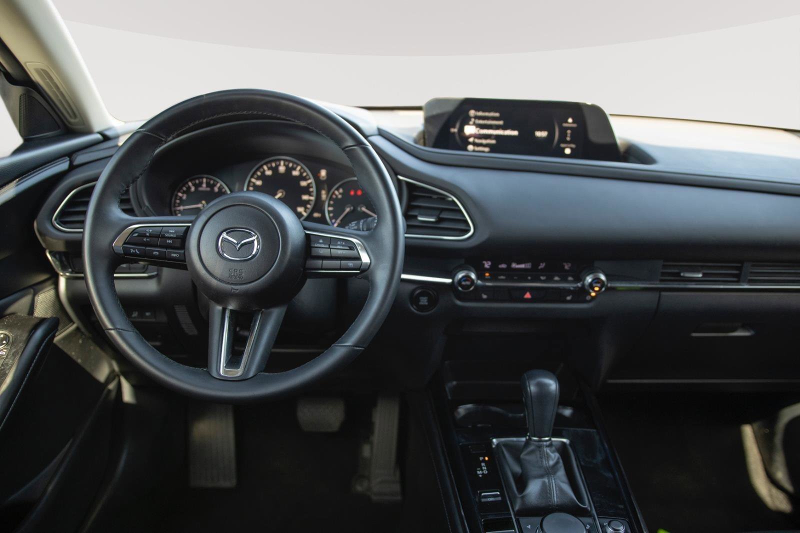 Used 2025 MAZDA CX-30 AWD 2.5 S w/ Preferred Package image 3