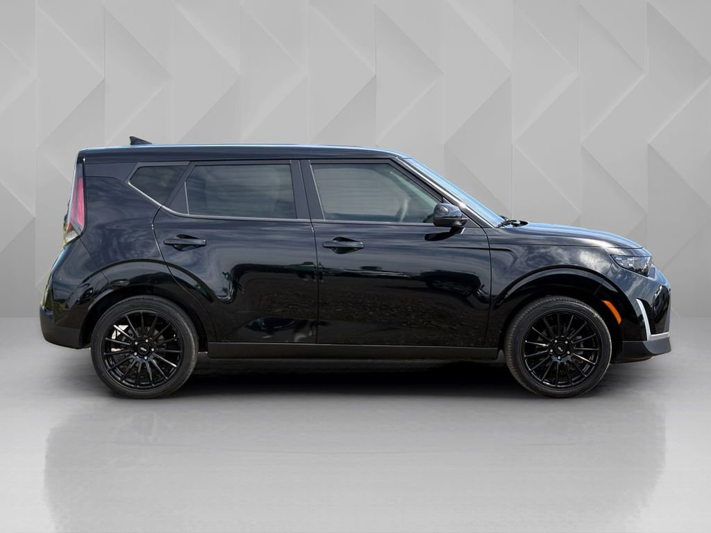 Used 2024 Kia Soul LX w/ Option Group 015 image 4