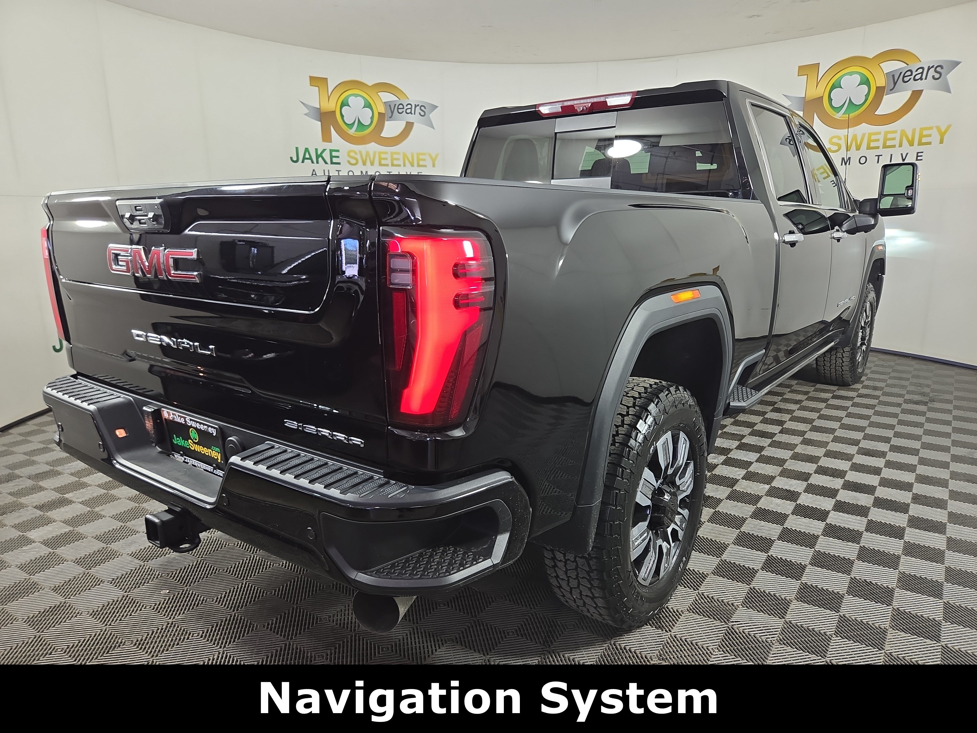 Certified 2024 GMC Sierra 2500 Denali w/ Denali Reserve Package AWD/4WD image 9