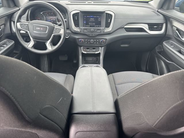 Used 2024 GMC Terrain SLE w/ Driver Convenience Package image 19