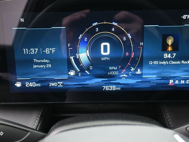 Used 2026 Chevrolet Equinox LT image 9