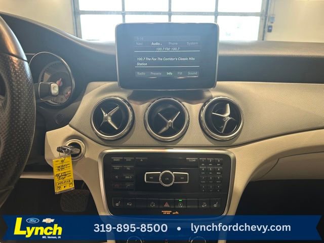Used 2015 Mercedes-Benz GLA 250 4MATIC image 13