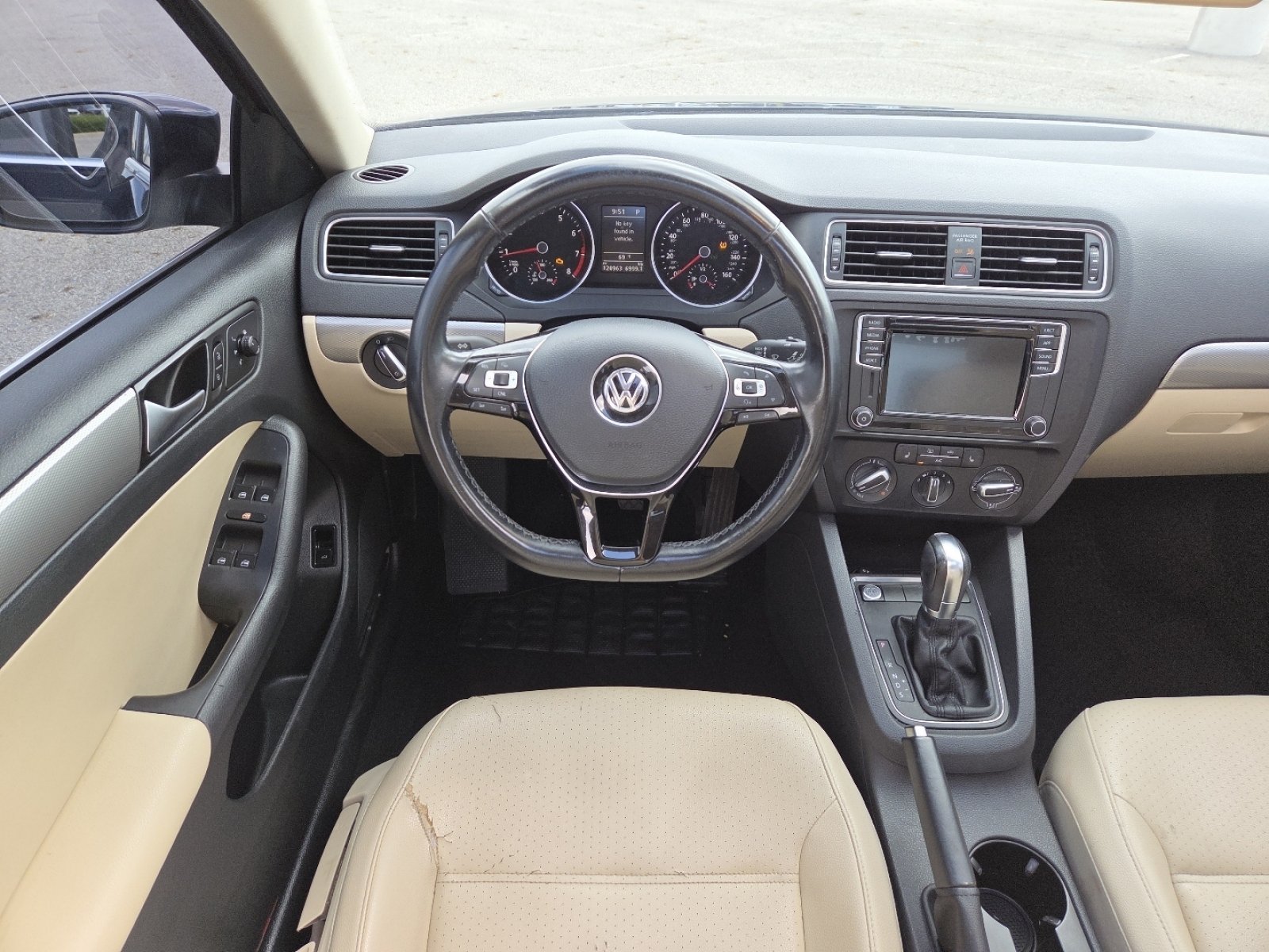 Used 2018 Volkswagen Jetta SE FWD image 23