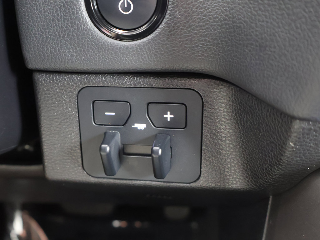 Used 2025 Toyota Sequoia SR5 AWD/4WD image 50