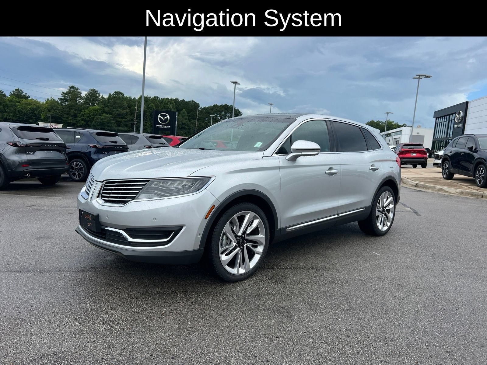 Used 2016 Lincoln MKX Reserve w/ Luxury Package AWD/4WD image 3