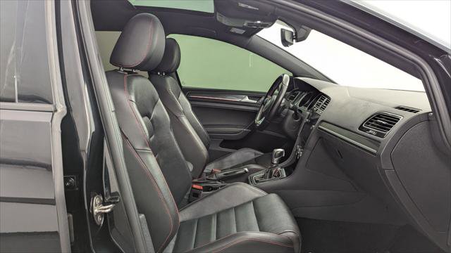 Used 2021 Volkswagen GTI SE image 22