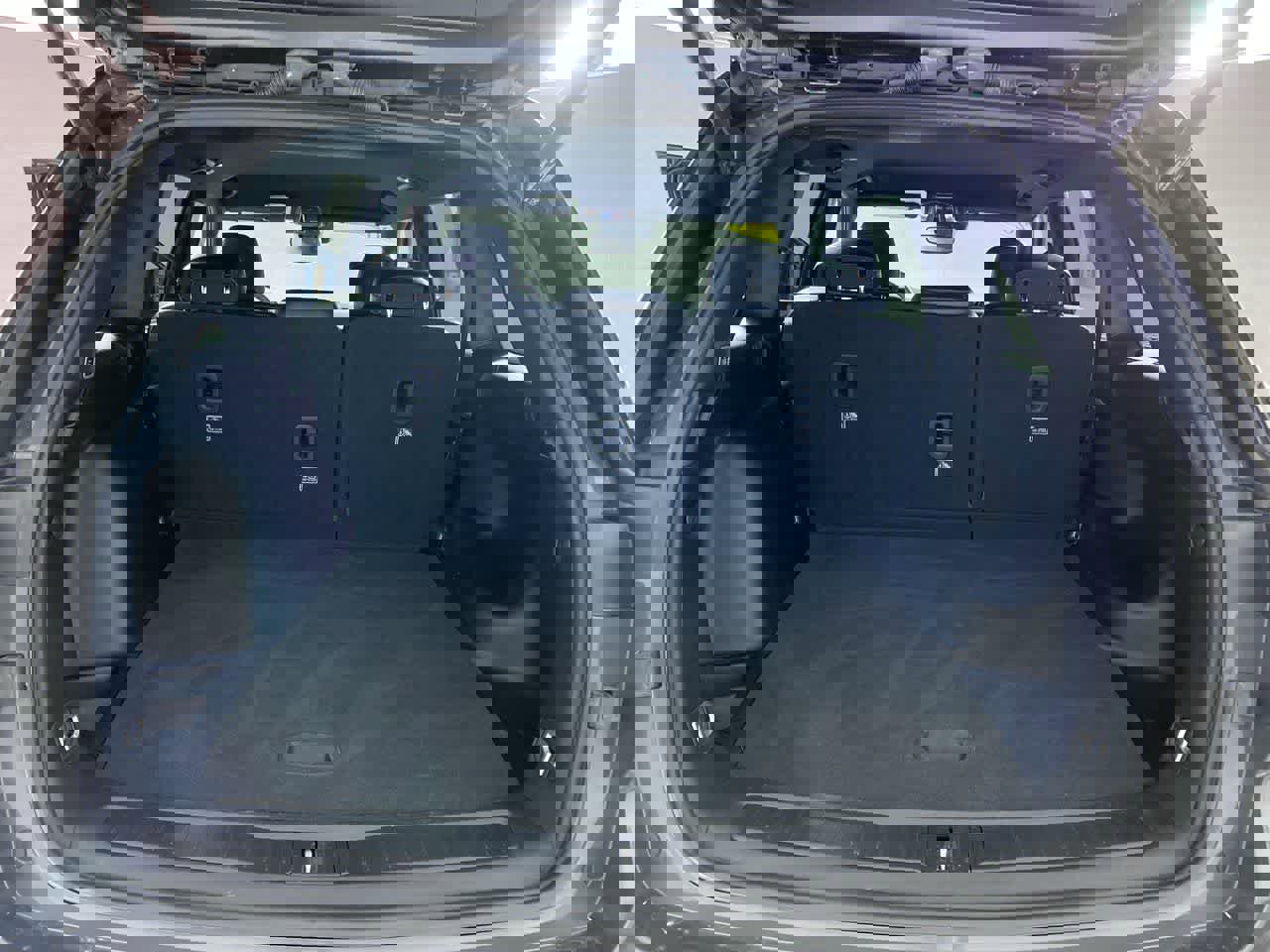 Used 2024 Jeep Grand Cherokee Limited image 34