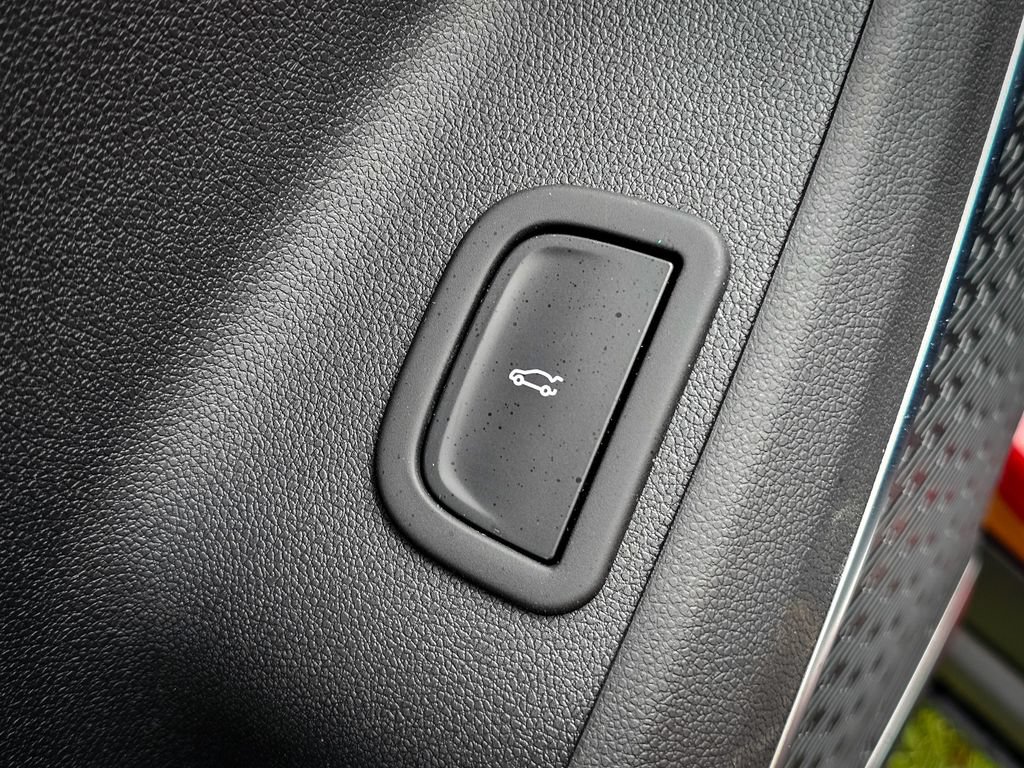 New 2026 Buick Enclave Preferred w/ Power Package AWD/4WD image 12