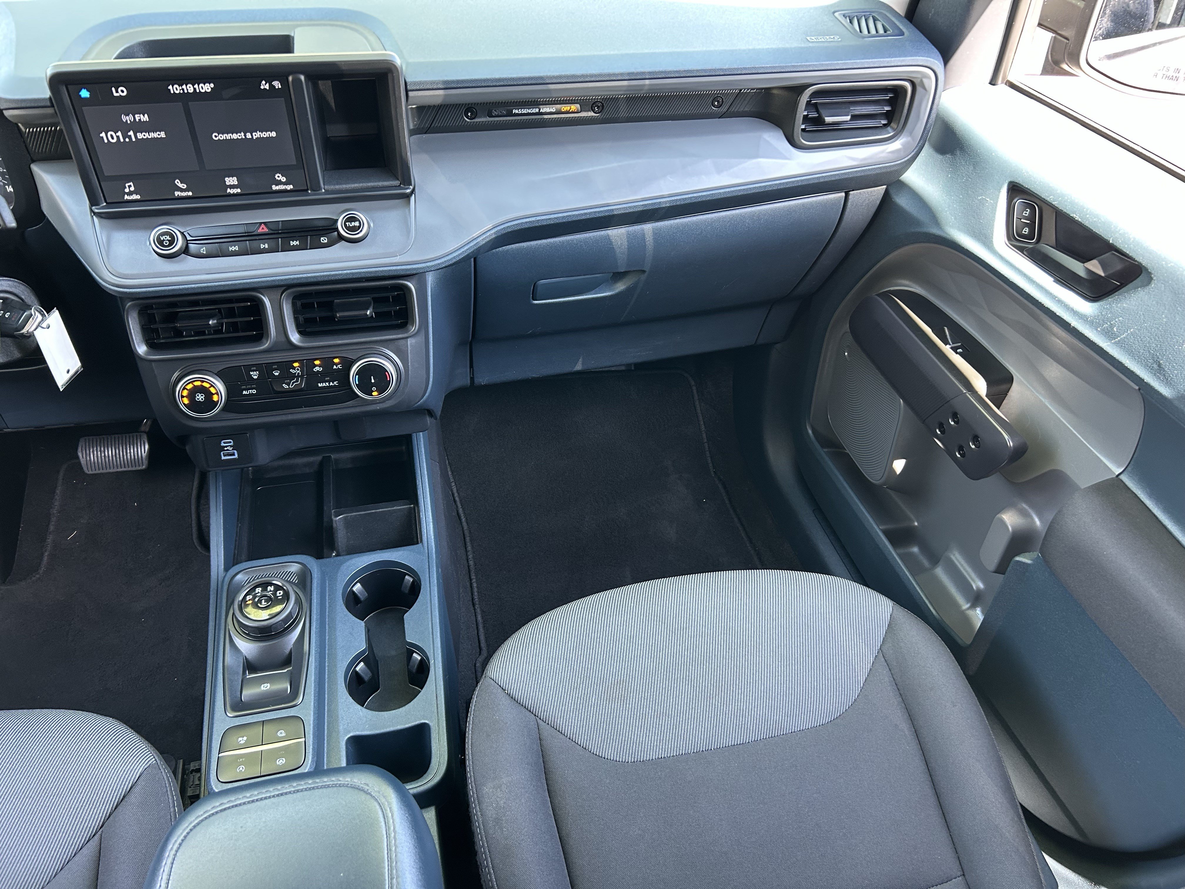 Used 2023 Ford Maverick XL FWD image 14