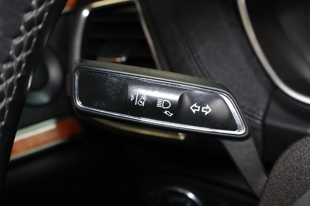 Used 2020 Lincoln Nautilus Reserve AWD/4WD image 27