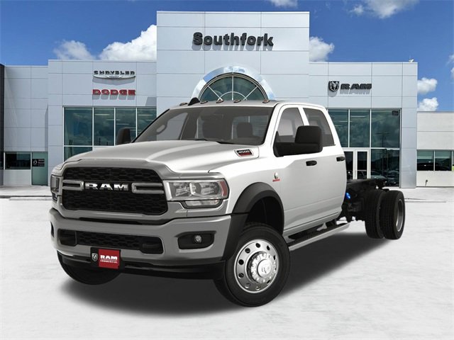 New 2024 RAM 4500 Tradesman w/ Chrome Appearance Group