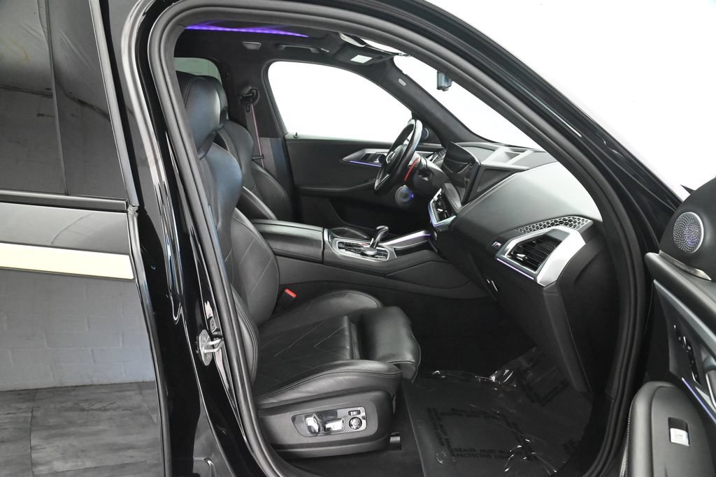 Used 2023 BMW XM AWD/4WD image 21