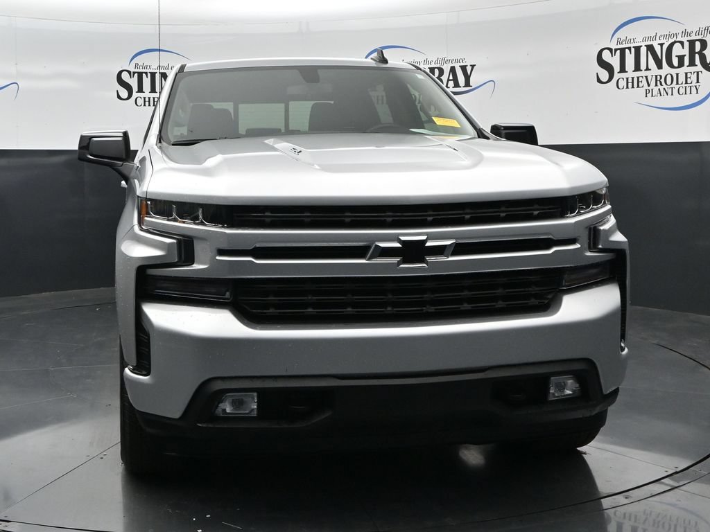 Used 2021 Chevrolet Silverado 1500 RST w/ Convenience Package II AWD/4WD image 2