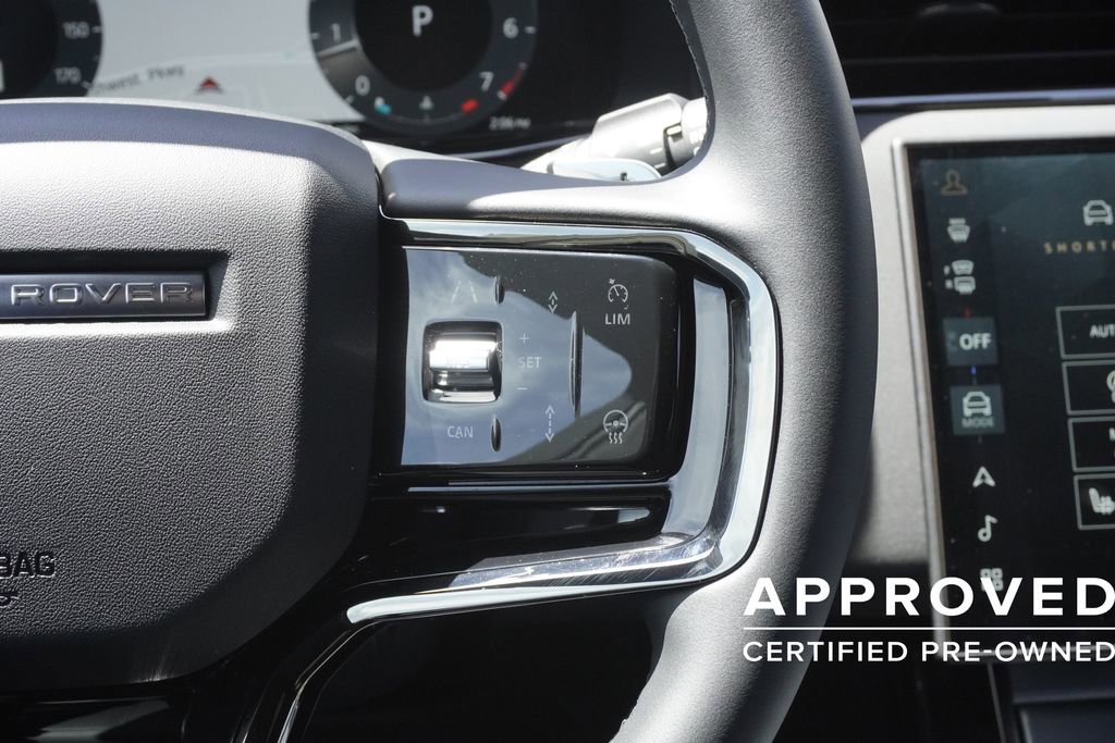 Used 2025 Land Rover Range Rover Evoque S AWD/4WD image 13