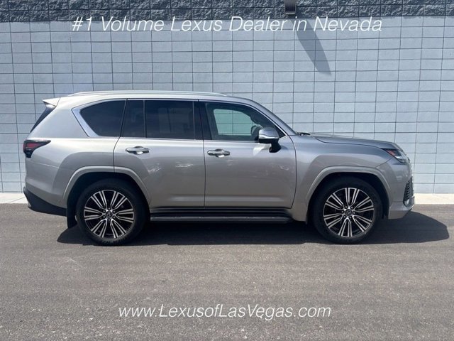 Certified 2025 Lexus LX 700h Luxury AWD/4WD image 2