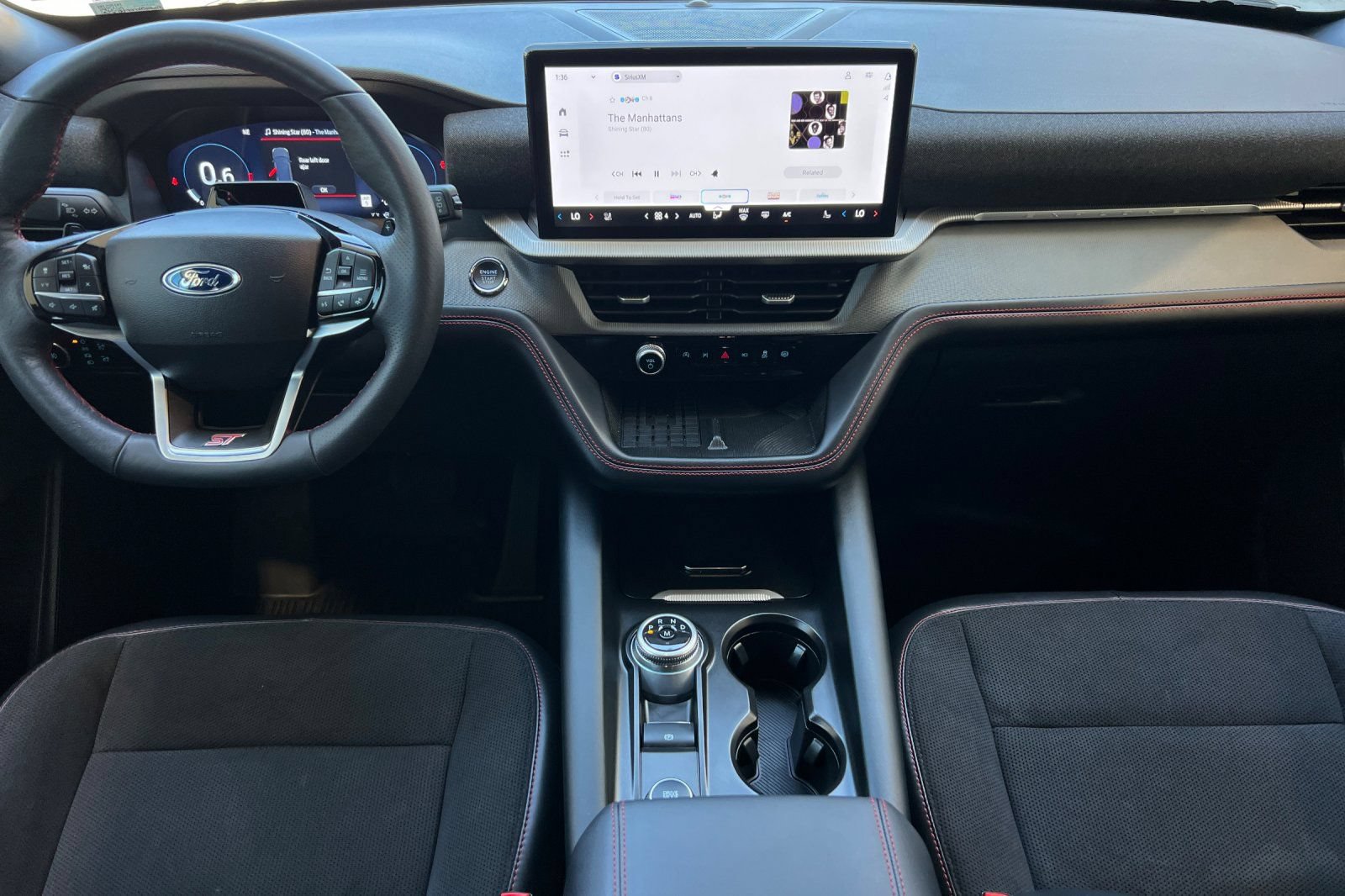 Certified 2025 Ford Explorer ST AWD/4WD image 3