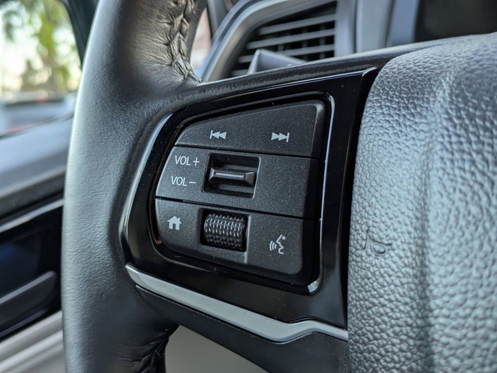 Used 2025 Honda Odyssey Touring image 28