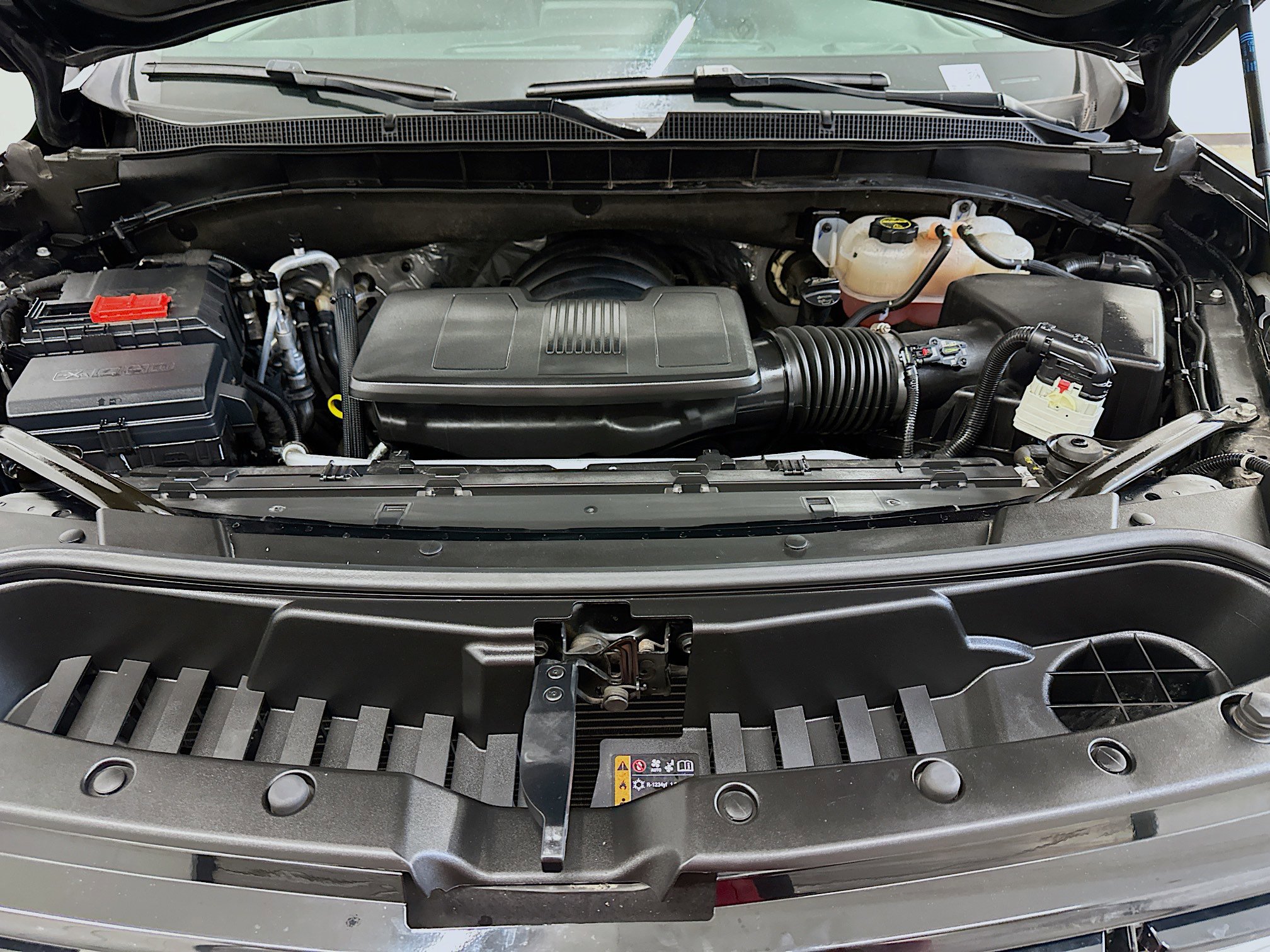 Used 2024 Chevrolet Tahoe LT image 36