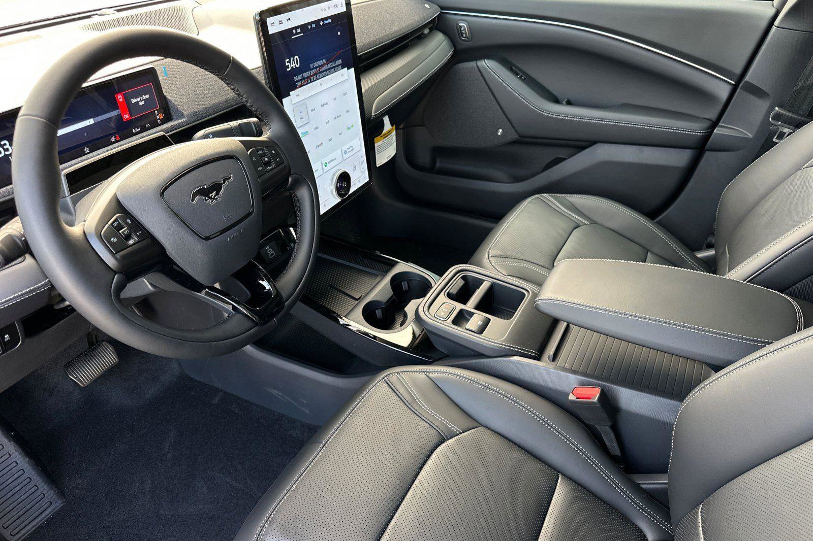 New 2025 Ford Mustang Mach-E Premium image 7