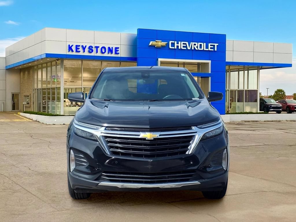 Used 2024 Chevrolet Equinox LT AWD/4WD image 2