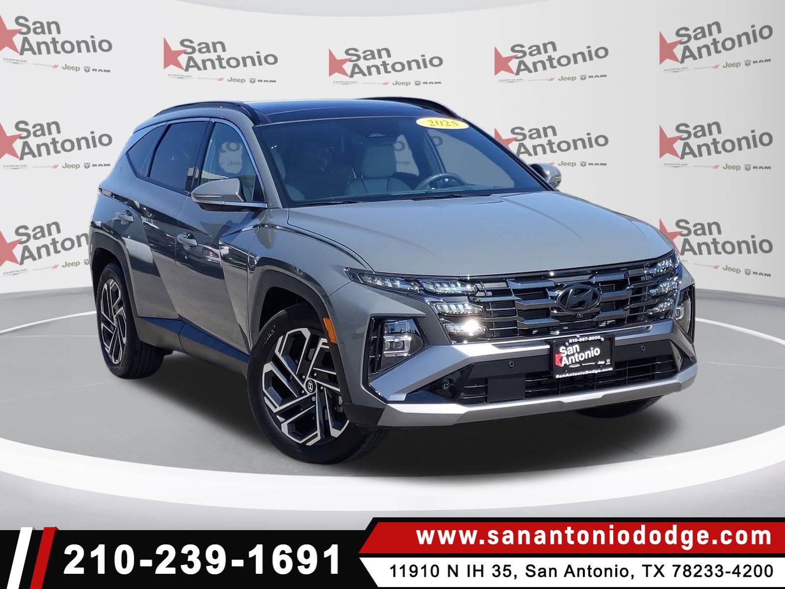 Used 2025 Hyundai Tucson Limited image 1
