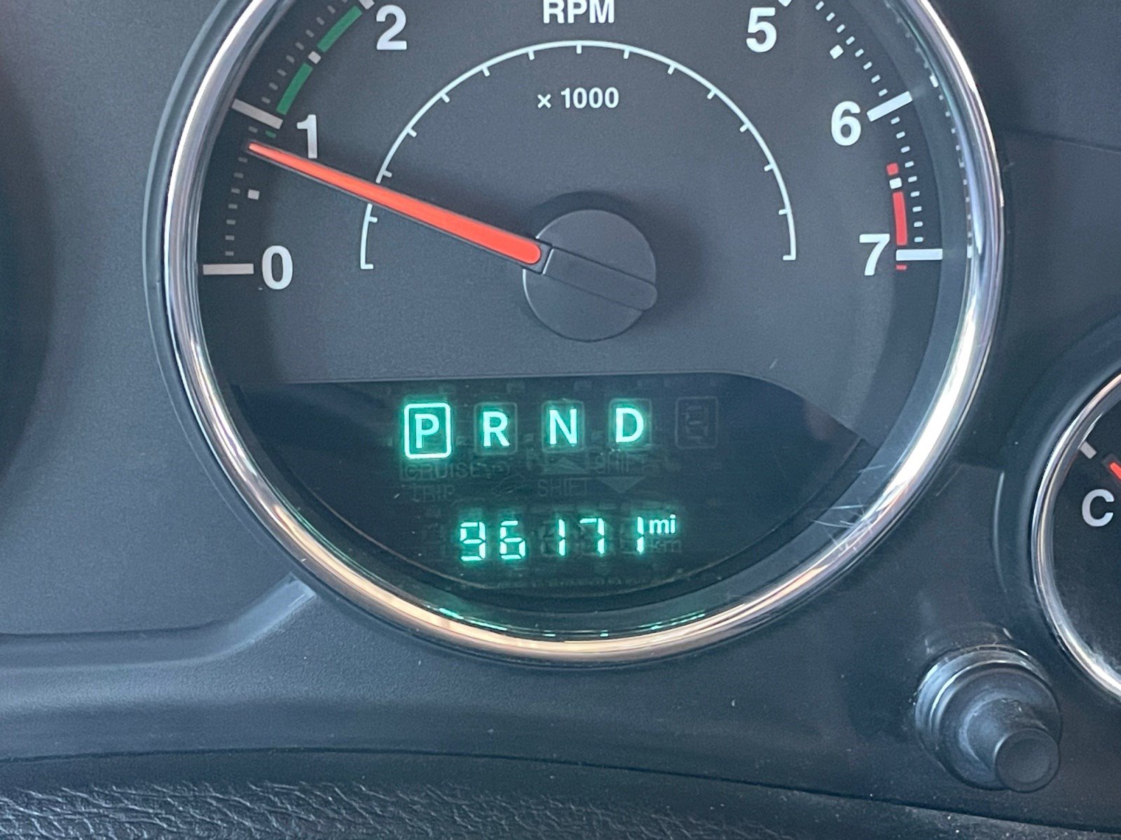 Used 2017 Jeep Wrangler Unlimited Sahara w/ Connectivity Group AWD/4WD image 10