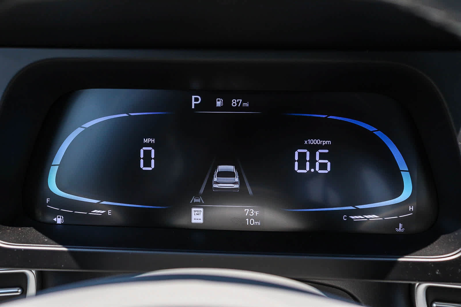 New 2026 Hyundai Elantra Sport FWD image 31