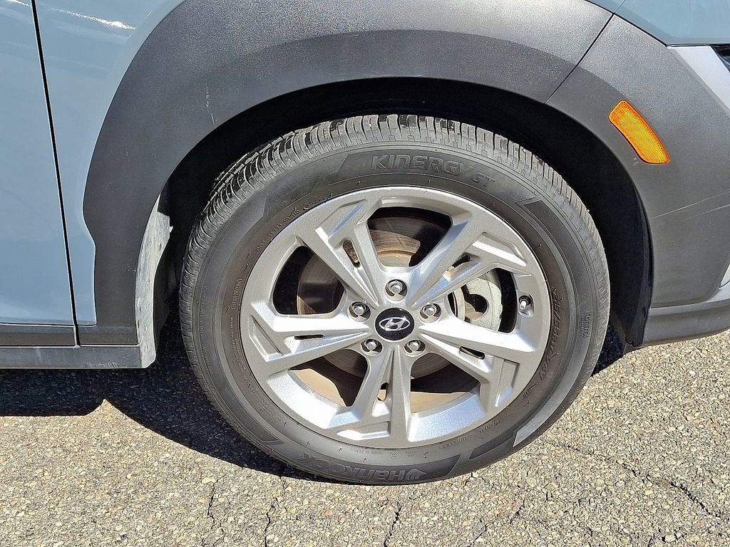 Used 2023 Hyundai Kona SEL w/ Convenience Package image 9