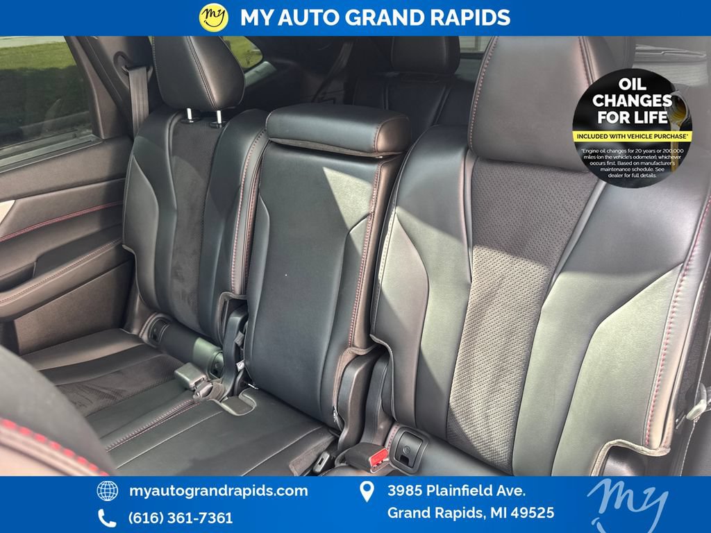 Used 2025 Acura MDX A-Spec AWD/4WD image 28