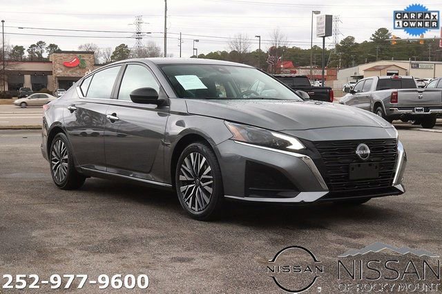 Certified 2024 Nissan Altima 2.5 SV