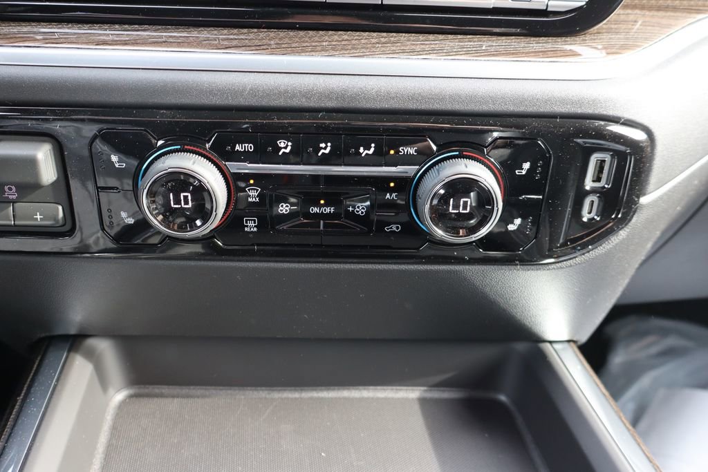 New 2026 Chevrolet Silverado 2500 LT w/ All Star Edition AWD/4WD image 11