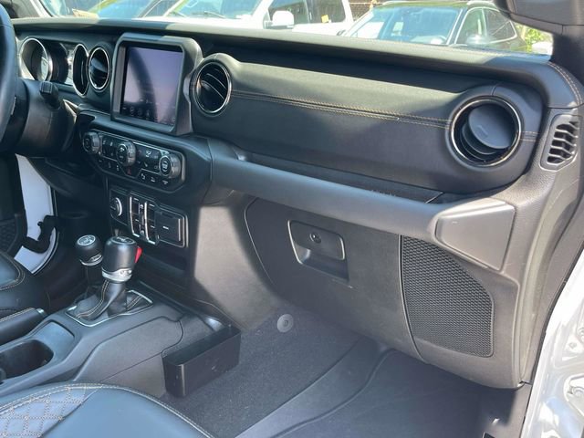 Used 2021 Jeep Wrangler Unlimited Sahara AWD/4WD image 28